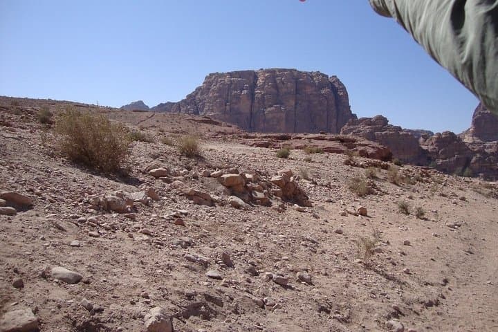 Umm Al-Biyara Trail: Petra Summit Hike & Edomite Ruins Guide photo 5