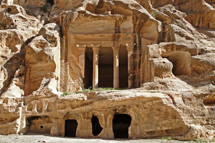 Explore Little Petra (Siq al-Barid): Guided Trails from Petra Visitor Center photo 4