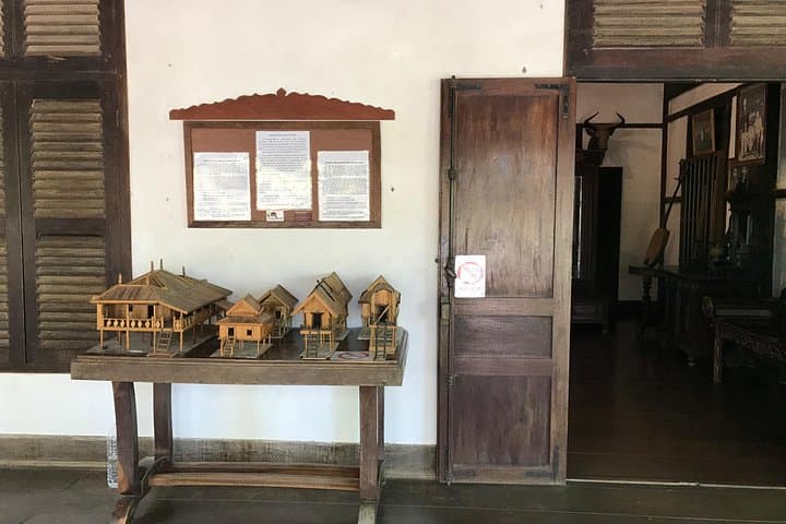 Full-Day Battambang Tuk Tuk Tour — Bamboo Train, Temples & Phnom Sampeau Sunset photo 4