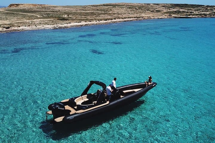 Private Paros Cruise: Antiparos, Despotiko & Panteronisia Day Charter photo 5