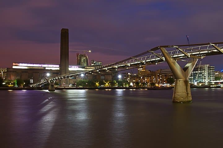 Tate Modern Guided Tour: Explore London's Modern Art Landmark photo 4