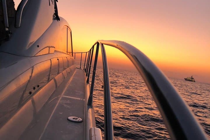 Capri at Sunset: Faraglioni Grotto Boat Tour with Prosecco & Optional Snorkel photo 1