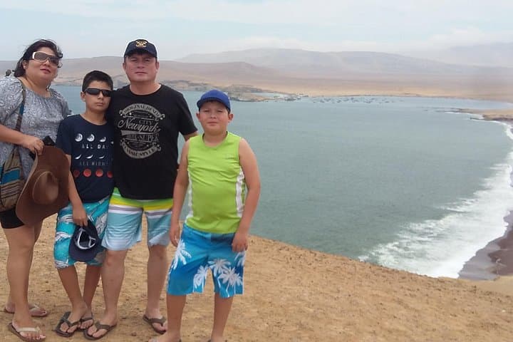 Paracas & Ica 2-Day Coastal Wildlife and Desert Adventure photo 2