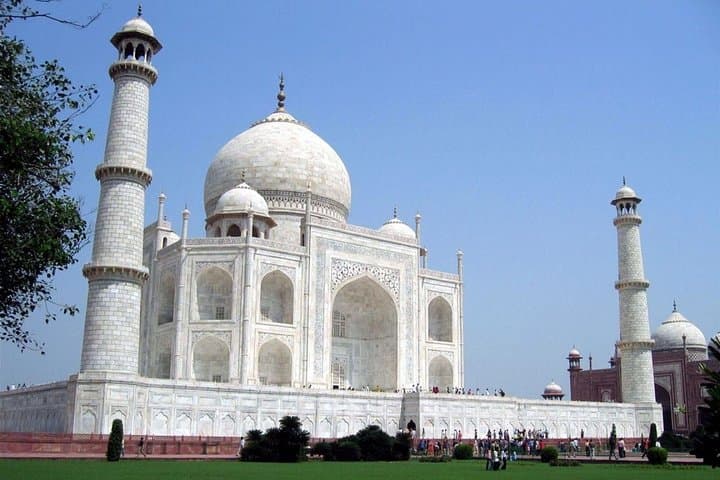 Golden Triangle 4-Day Tour: Mumbai to Delhi, Agra & Jaipur