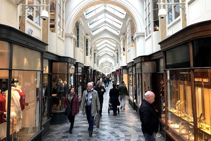 Shop Like a Local: London Shopping Experience Tour photo 5