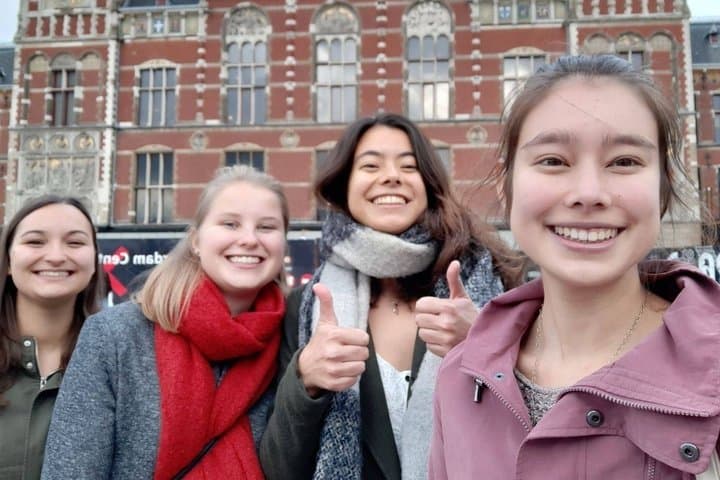 Amsterdam e-Scavenger Hunt — Self-Guided City Game from Stationsplein photo 3