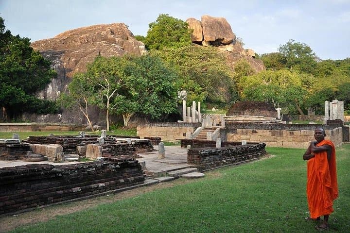 Anuradhapura to Haththikuchchi & Yapahuwa: Day Trip to Sri Lanka's Rock Palaces photo 1