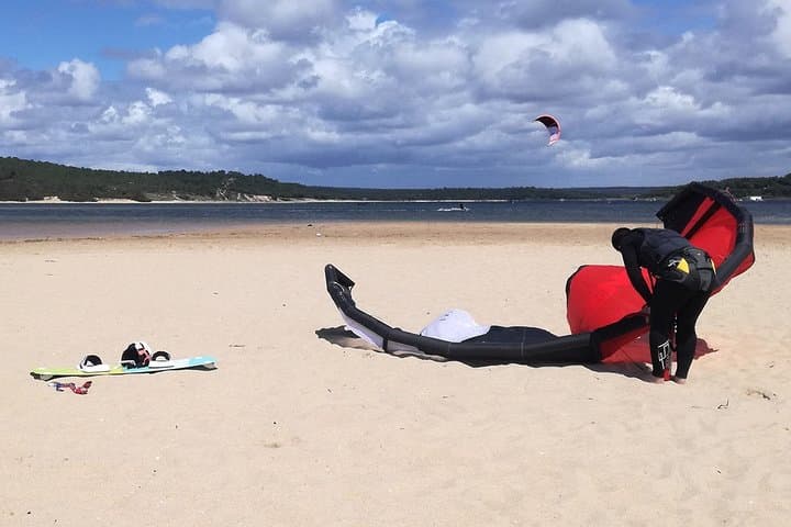 Lisbon Kitesurf Lesson — Level 2 Intermediate 3‑Hour Kiteboarding Course photo 4