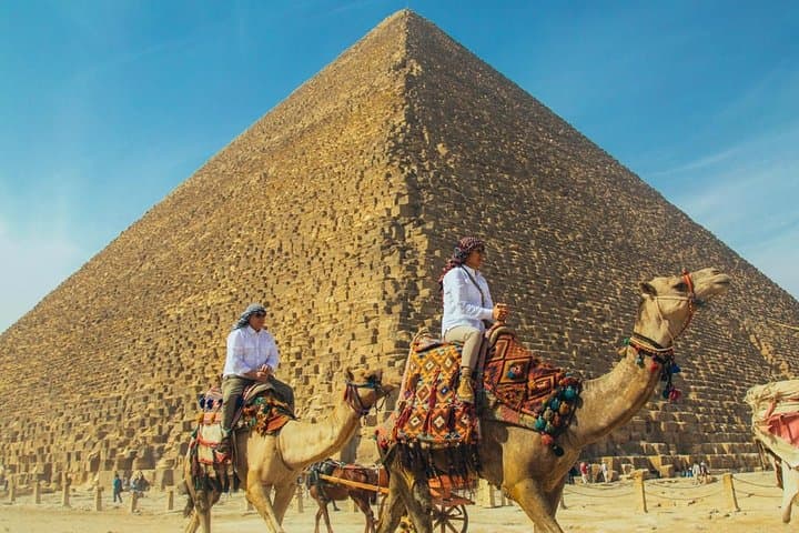 Cairo in a Day from Sharm El Sheikh: Pyramids, Sphinx & Egyptian Museum