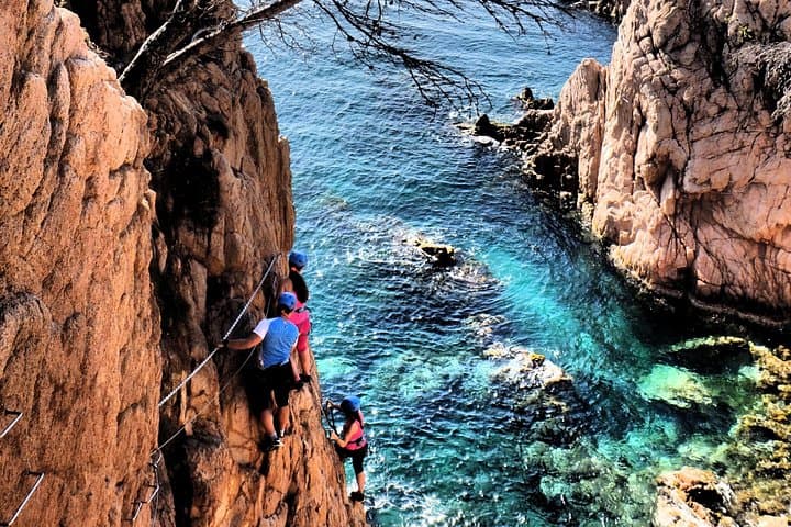 Coastal Via Ferrata at Cala del Molí: Cliffside Routes & Sea Views in Sant Feliu de Guíxols photo 4