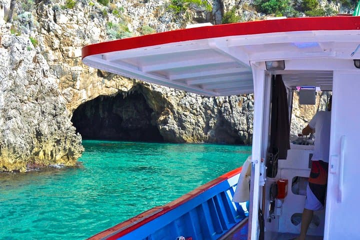 Private VIP Blue Grotto Boat Tour & Snorkeling from Sperlonga photo 2