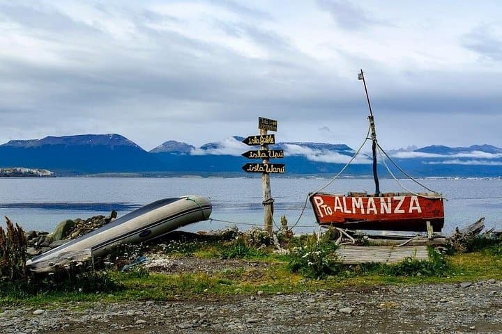 Puerto Almanza Port Tour from Ushuaia: Fishing Village Lunch & Beagle Channel Views
