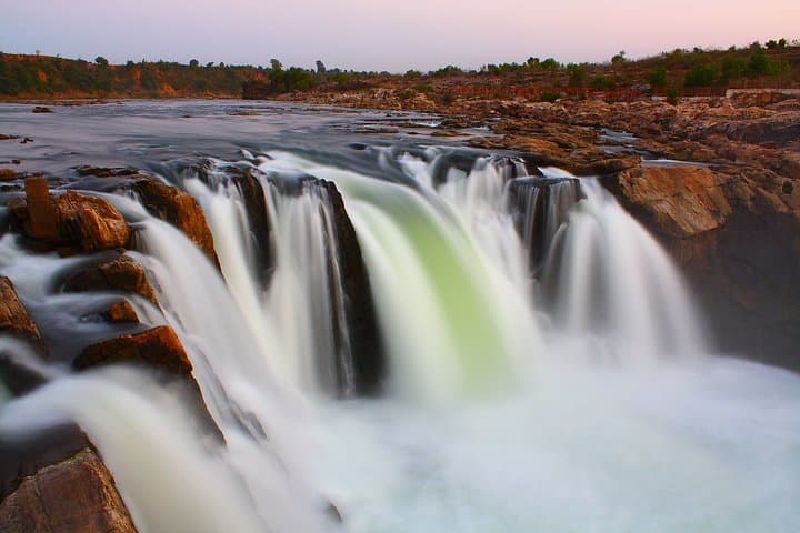 Bhedaghat Marble Rocks & Dhuandhar Falls Day Trip from Jabalpur photo 6