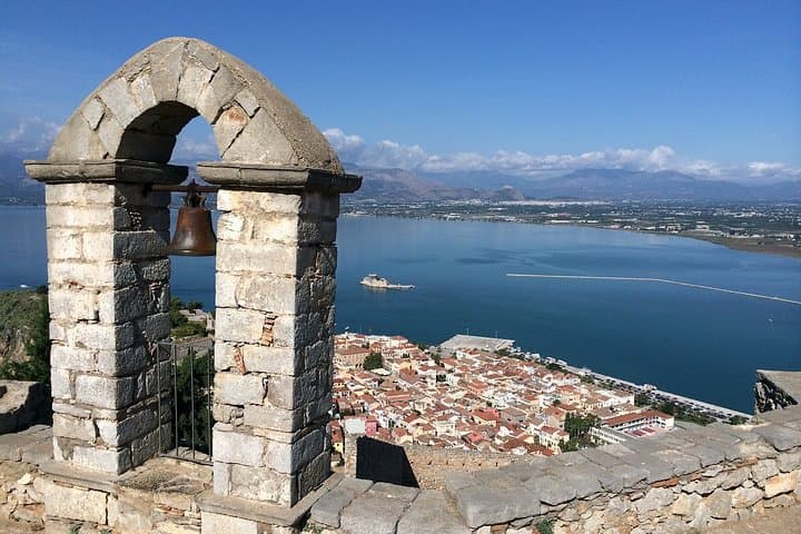 6-Day Greek Highlands Tour: Vikos Gorge, Meteora, Delphi & Coastal Castles photo 3