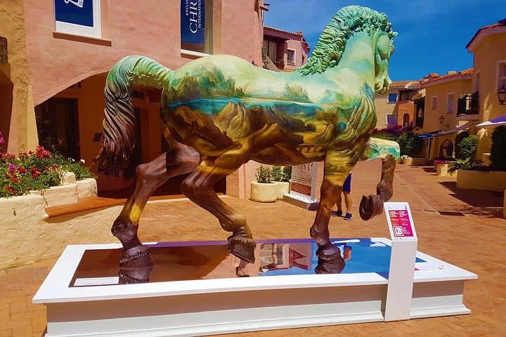 Costa Smeralda Small-Group Day Tour: Porto Cervo, San Pantaleo & Arzachena photo 2