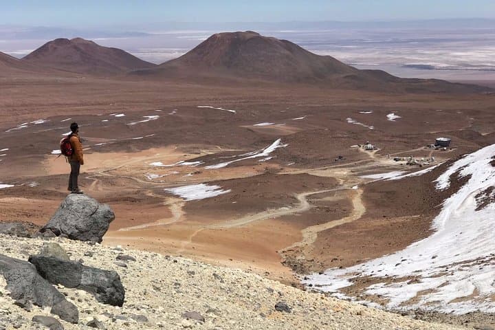 Hiking Cerro Toco: Summit the Atacama's High-Altitude Volcano photo 4