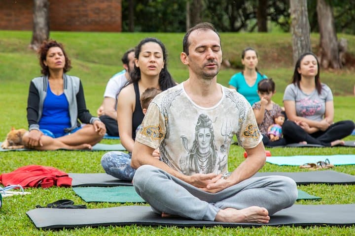 Yoga & Mindfulness at Iguazu Falls: 90-Minute Breathwork and Restorative Practice photo 2