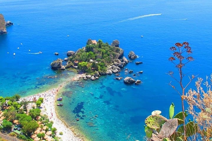 Taormina & Isola Bella: Coastal Strolls, Swimming and Historic Sights photo 4