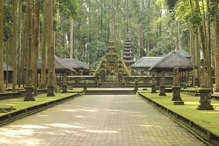 One-Day Sangeh Monkey Forest, Pura Taman Mumbul & Beji Griya Waterfall — Bali Cultural and Nature Tour photo 4