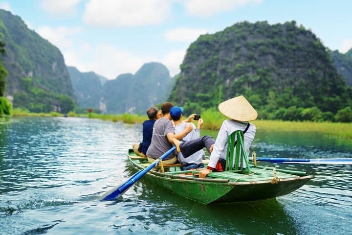 Tam Coc & Hoa Lu Day Tour from Hanoi: Boat Caves, Ancient Citadel and Country Cycling photo 4