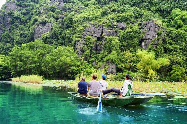 Tam Coc & Hoa Lu Day Tour from Hanoi: Boat Caves, Ancient Citadel and Country Cycling photo 6