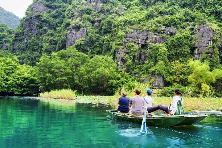 Mua Cave & Trang An Grottoes: Full-Day Private Tour from Hanoi photo 2