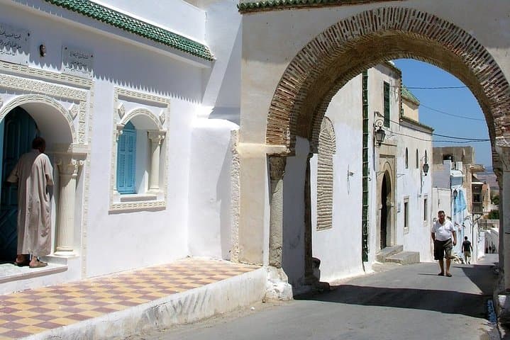 Full-Day Zaghouan Excursion from Tunis: Temple des Eaux & Roman Aqueduct photo 3