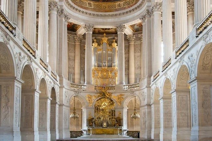 Versailles Day Trip by Train: Palace & Gardens Guided Tour from Paris photo 4
