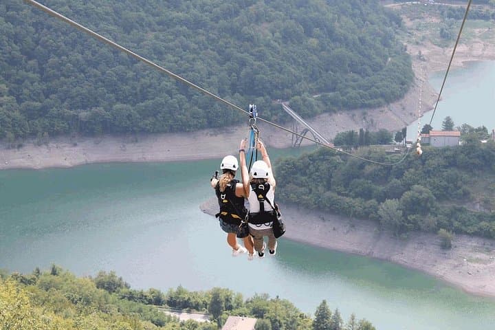 Zipline Over a Tuscan Lake with Garfagnana Wine Tasting Near Florence photo 1