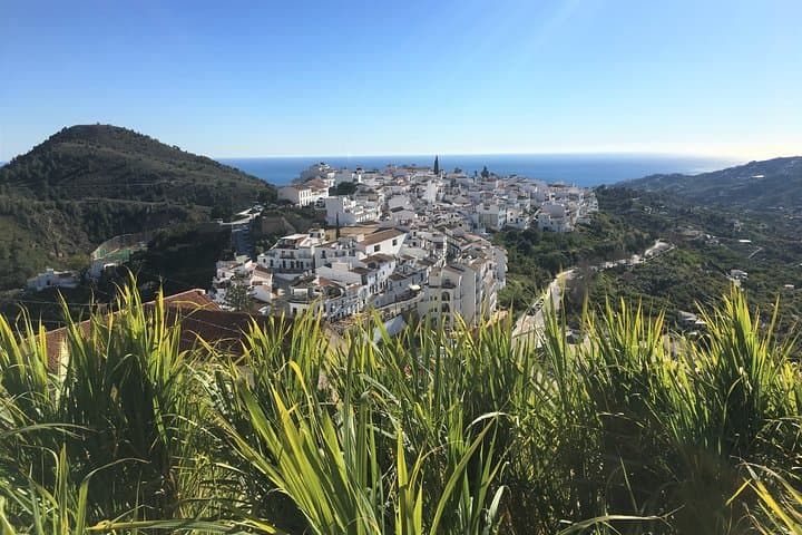 Frigiliana Hike and Wine Tasting: Malaga’s Gorge Trails and Cellar Stops photo 3