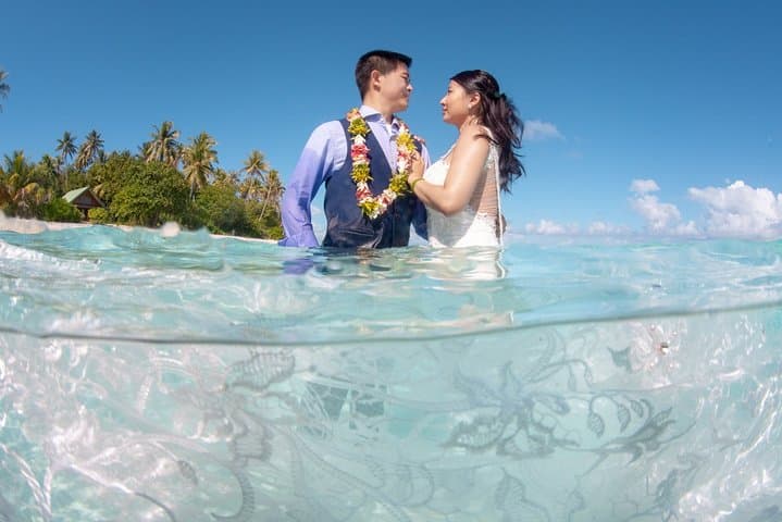 Bora Bora Private Full-Day Aquatic Photo Tour & Resort Photoshoot photo 4