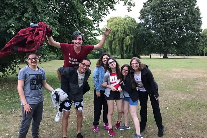 6-Day London Home-Stay Tour with English Host Families photo 3
