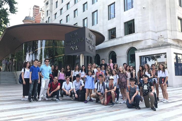 6-Day London Home-Stay Tour with English Host Families photo 4