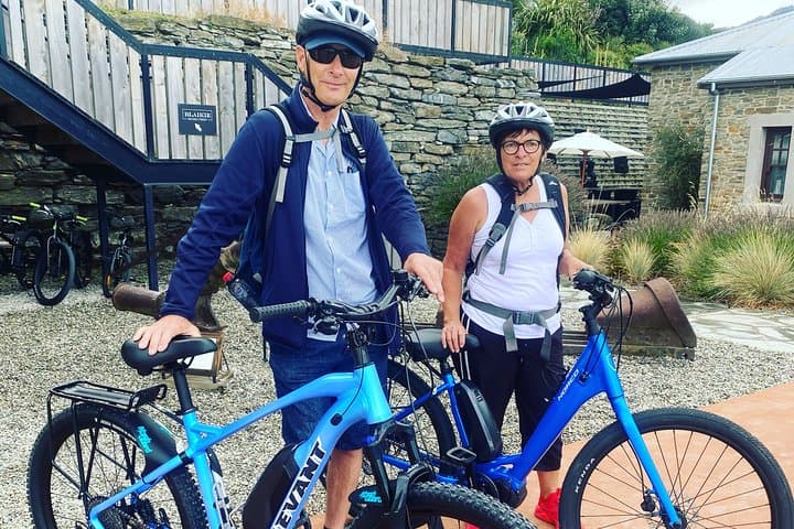 Ride the Lake Dunstan Trail: Cromwell to Clyde E‑Bike Rentals & Shuttle photo 6