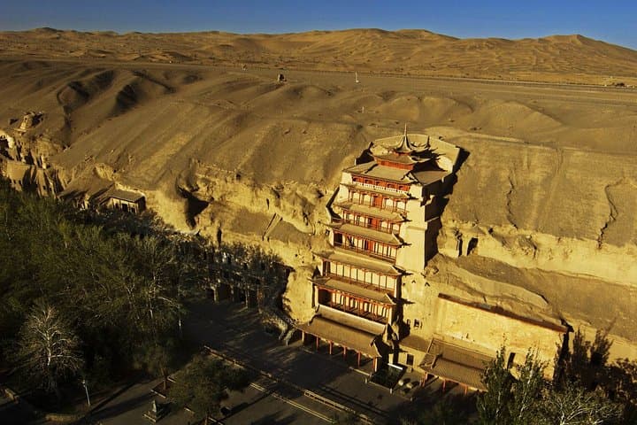 8-Day Dunhuang Jiayuguan Zhangye Badain-Jaran Desert Silk Road Private Tour photo 4