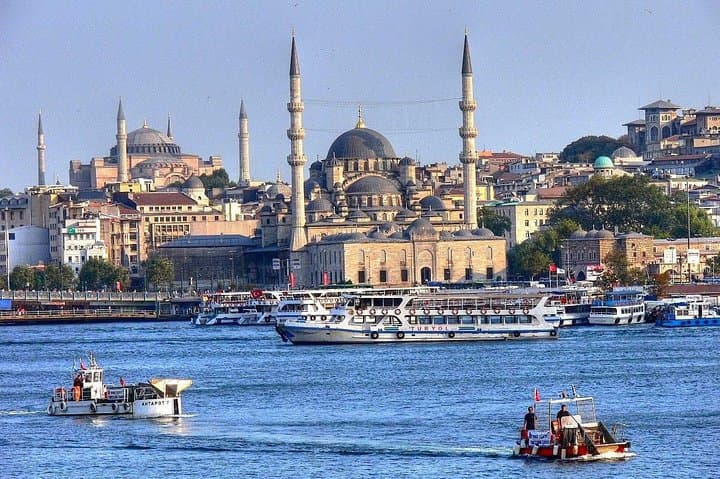 Istanbul to Cappadocia 8-Day Bus Tour — Highlights, History & Practical Guide