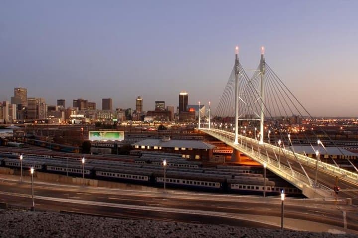 Soweto Half-Day Tour: Hector Pieterson Museum & Mandela House Experience