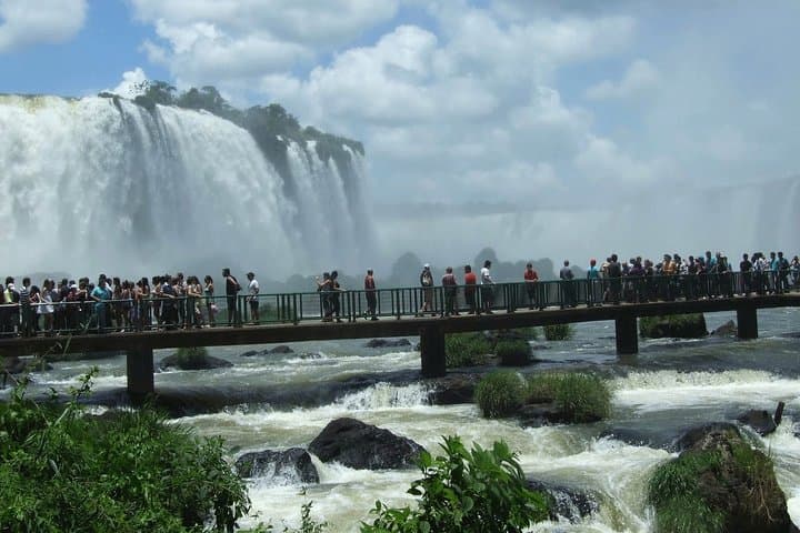 Iguazú Falls Two-Day Package: Brazilian Views, Bird Park & Great Boat Adventure photo 5