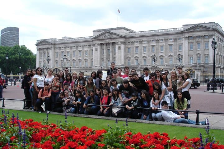 One-Week English Culture and Language Immersion in London photo 3