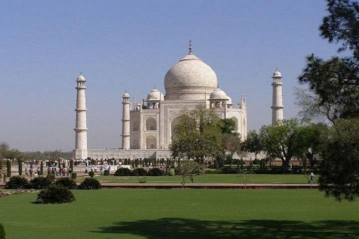 Taj Mahal to Mussoorie: 10-Day Pilgrimage and Hill-Station Tour of North India photo 2