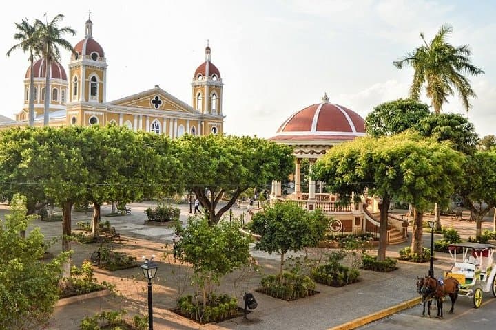 Walk Granada: Colonial Streets, Bell Towers & Lake Views