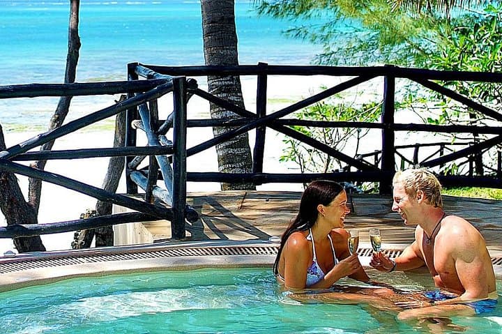 10-Day Big Five Kenya Safari and Diani Beach Escape photo 4