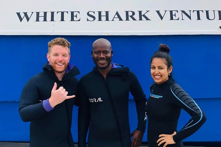 Shark Cage Diving in Gansbaai: Close Encounters with Great Whites photo 4