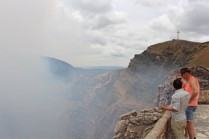 Discover the Masaya Highlights: Volcano, Crafts, and Culture in One Day