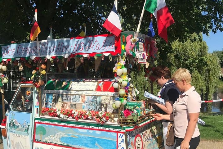Half-Day Zaanse Schans Windmill Walk: Windmills, Cheese and Clogs from Amsterdam photo 4