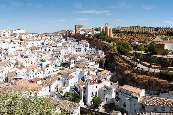 E‑Bike Ronda to Setenil: Full‑Day Tapas, Ruins & Gorge Ride photo 3