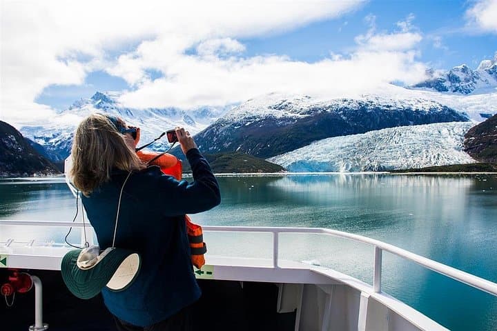 4-Day Chilean Patagonia: Torres del Paine & Balmaceda-Serrano Glacier Cruise photo 3