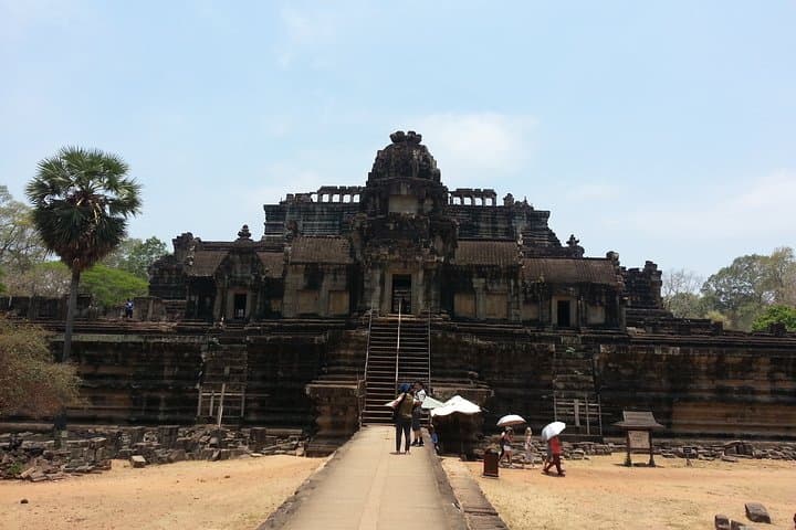 Private Half-Day Tour of Angkor Thom: Bayon, Baphuon & Royal Terraces photo 5