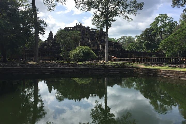 Private Half-Day Tour of Angkor Thom: Bayon, Baphuon & Royal Terraces photo 6