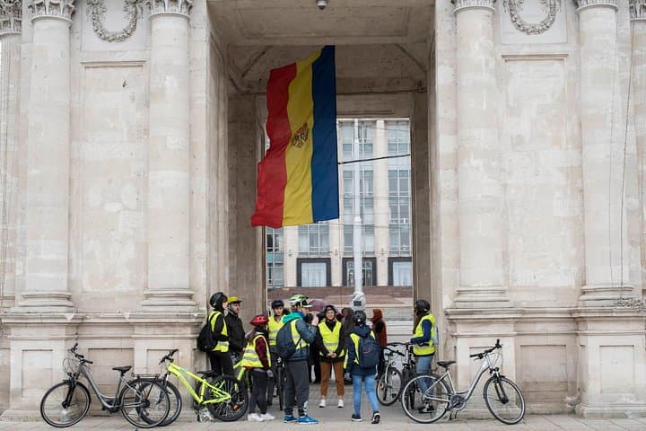 Chisinau Half-Day Private Bike Tour — City Sights, Parks & Soviet Architecture photo 3